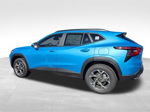 New 2026 Chevrolet Trax LT image 4