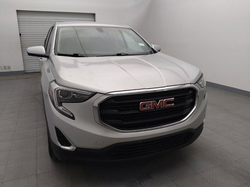 Used 2018 GMC Terrain SLE image 14