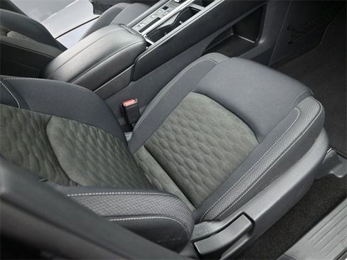 Used 2024 Nissan Pathfinder SV w/ Lighting Package (N92) image 34