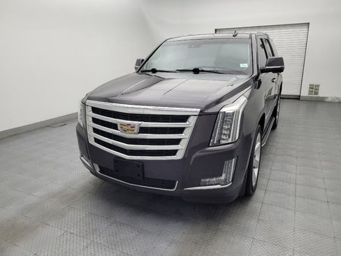 Used 2015 Cadillac Escalade Luxury AWD/4WD image 15
