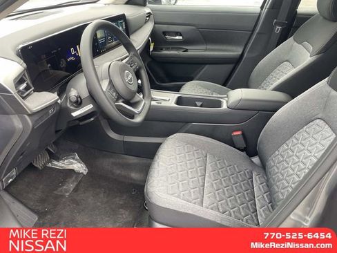 New 2026 Nissan Kicks SV w/ SV Premium Package AWD/4WD image 10