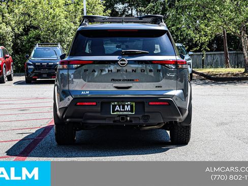 Used 2025 Nissan Pathfinder Rock Creek AWD/4WD image 13
