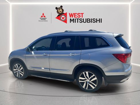 Used 2016 Honda Pilot Elite image 3