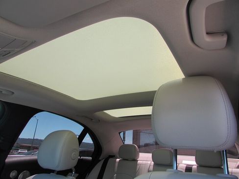 Used 2016 Mercedes-Benz C 300 Sedan image 22
