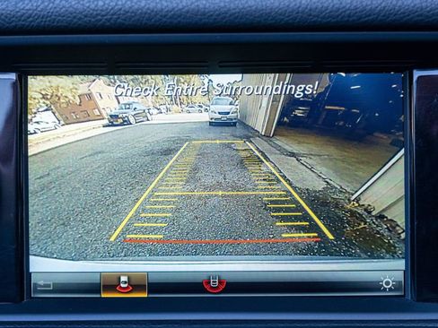 Used 2017 Mercedes-Benz SLC 300 image 15