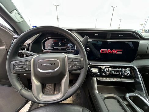 Used 2024 GMC Sierra 3500 Denali w/ Denali Reserve Package image 10