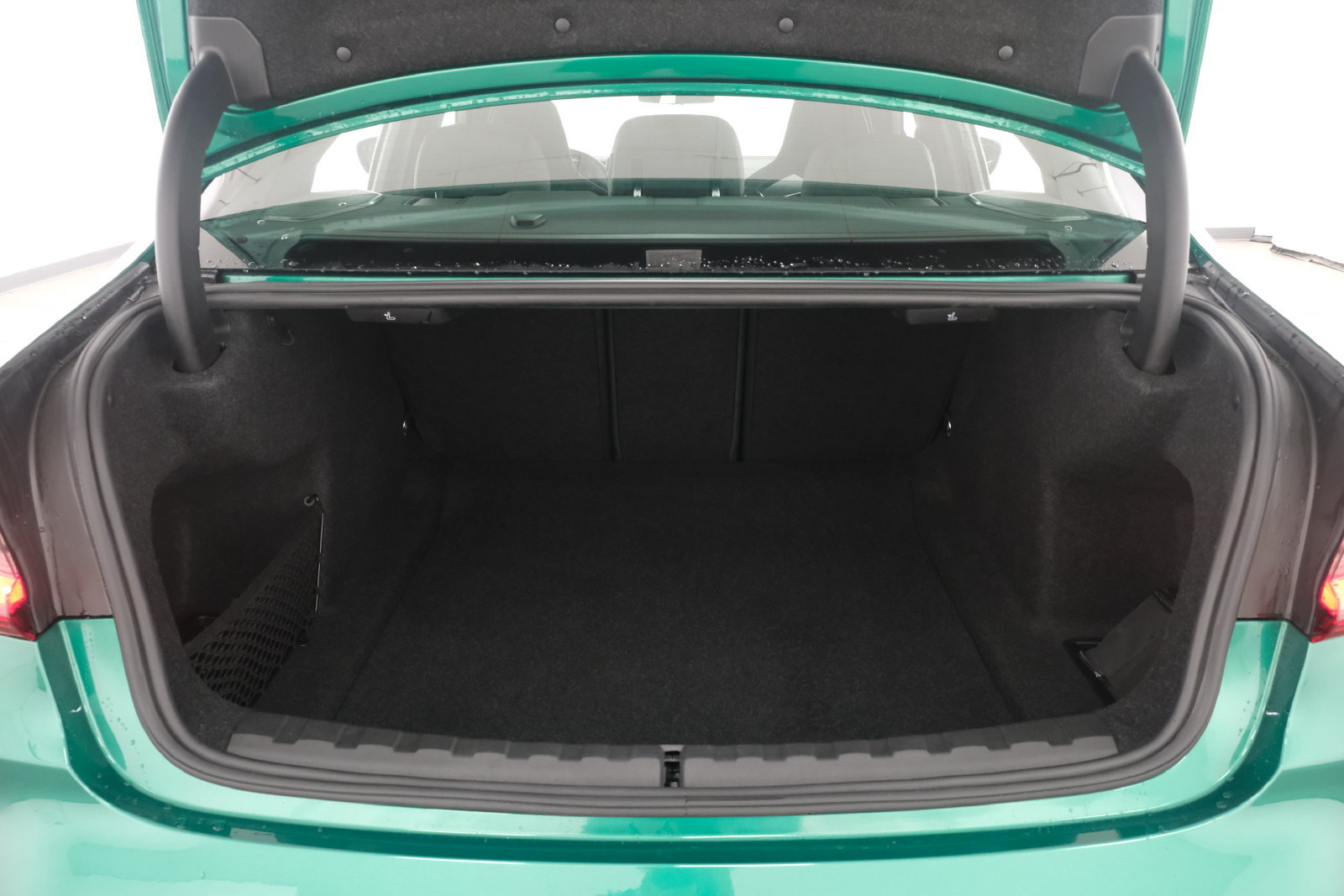 Used 2024 BMW M3 RWD image 40