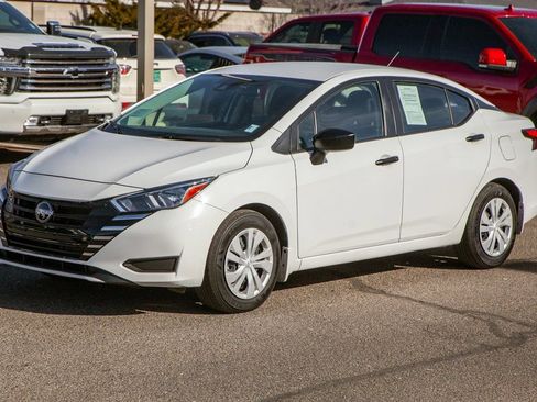 Used 2024 Nissan Versa S w/ Trunk Package image 9