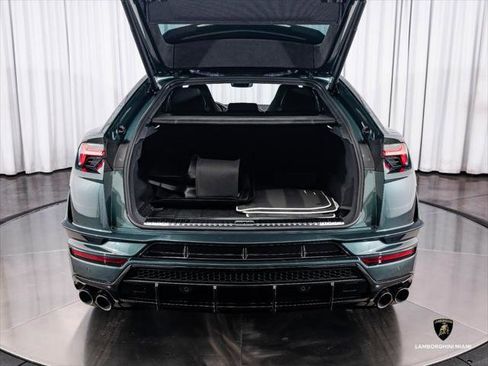 Used 2024 Lamborghini Urus S AWD/4WD image 10