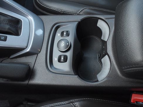 Used 2014 Ford Focus Titanium image 30