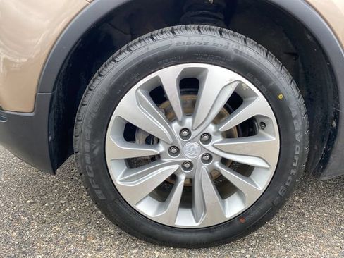 Used 2018 Buick Encore Preferred AWD/4WD image 22