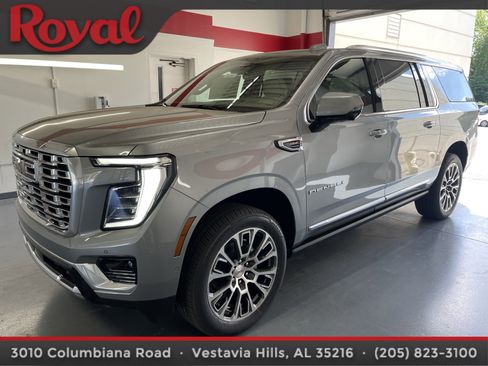 New 2026 GMC Yukon XL Denali w/ Denali Reserve Package image 1