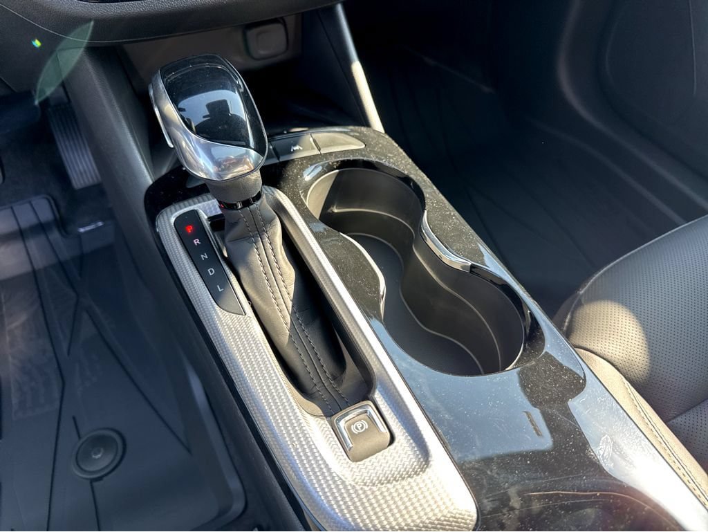 New 2026 Buick Envista Sport Touring FWD image 22