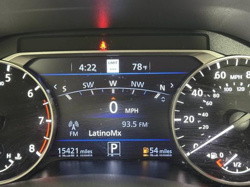 Used 2023 Nissan Altima 2.5 SL AWD/4WD image 33