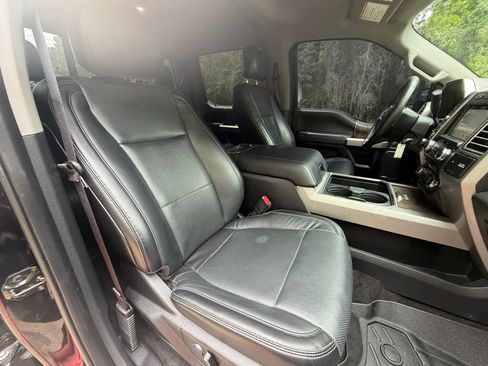 Used 2017 Ford F250 Lariat w/ Lariat Value Package AWD/4WD image 25