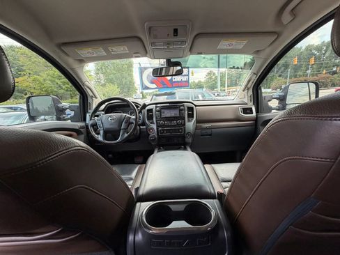 Used 2016 Nissan Titan Platinum Reserve AWD/4WD image 26