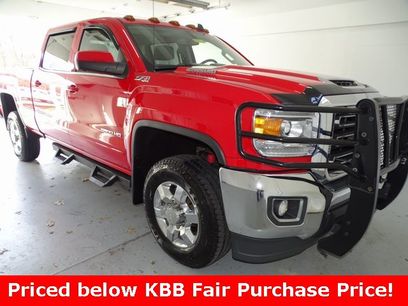 Used 2018 GMC Sierra 2500 SLE w/ Suspension Package, Off-Road