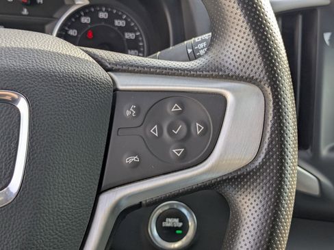 Used 2024 GMC Terrain SLE image 20