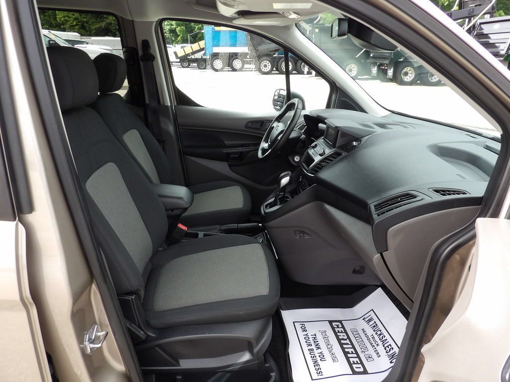 Used 2020 Ford Transit Connect XL FWD image 40