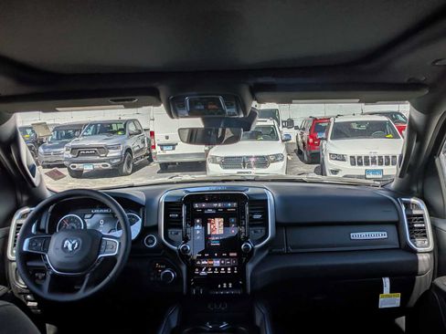 New 2026 RAM 1500 Big Horn AWD/4WD image 22
