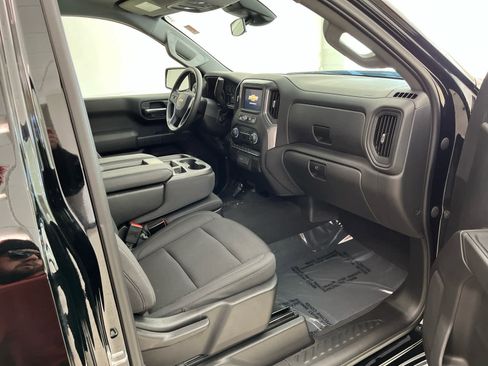 Used 2024 Chevrolet Silverado 1500 W/T w/ WT Value Package AWD/4WD image 16