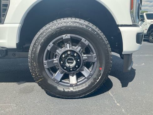 New 2026 Ford F250 XL image 10