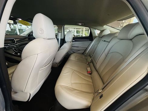 Used 2017 Buick LaCrosse Premium AWD/4WD image 34