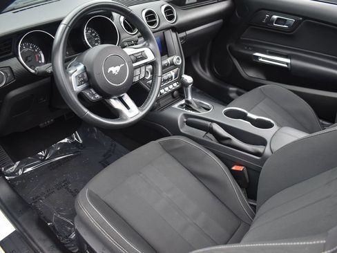 Used 2021 Ford Mustang Convertible w/ Equipment Group 101A RWD image 10