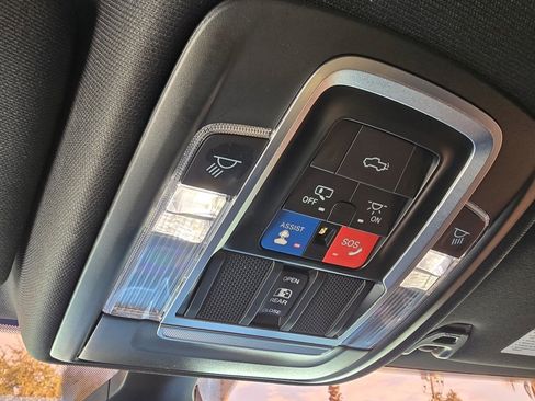 Used 2022 RAM 2500 Laramie image 36