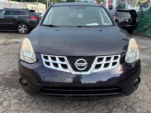 Used 2013 Nissan Rogue S w/ Special Edition Pkg AWD/4WD image 2