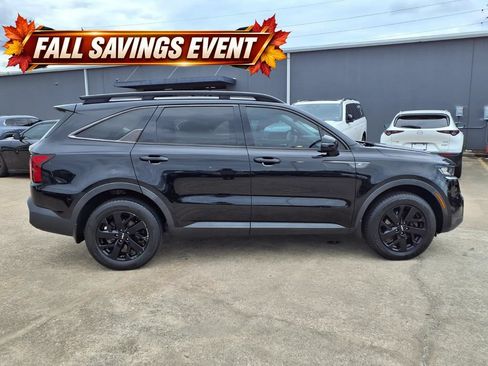 Used 2022 Kia Sorento S AWD/4WD image 6