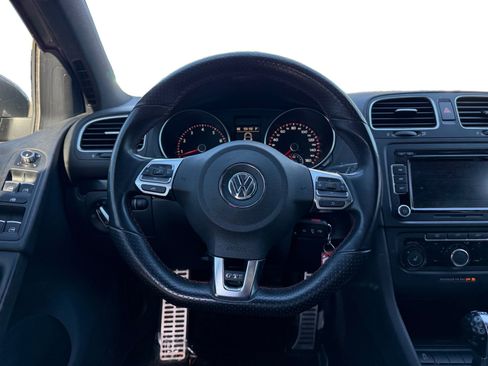 Used 2013 Volkswagen GTI 4-Door image 10