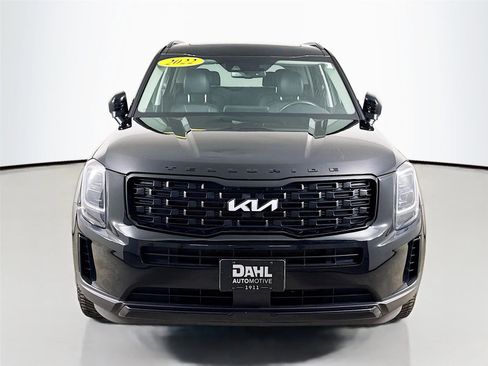 Used 2022 Kia Telluride EX w/ EX Premium Package AWD/4WD image 3