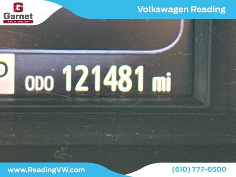 Used 2016 Toyota Camry XLE image 16