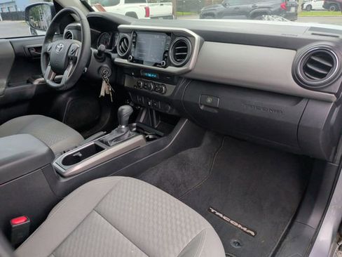 Used 2021 Toyota Tacoma SR5 RWD image 28