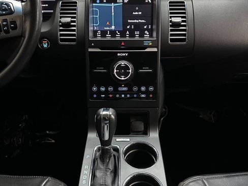 Used 2019 Ford Flex Limited image 28