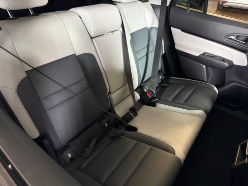Used 2024 Honda Prologue Touring image 11