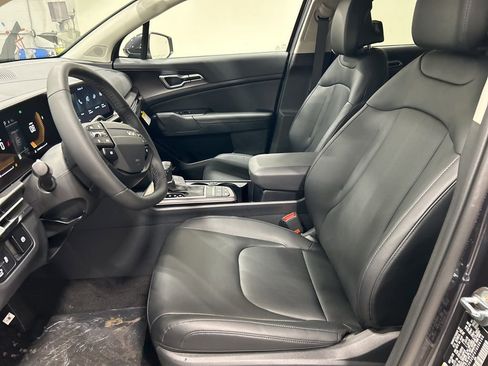 New 2026 Kia Sportage EX image 9