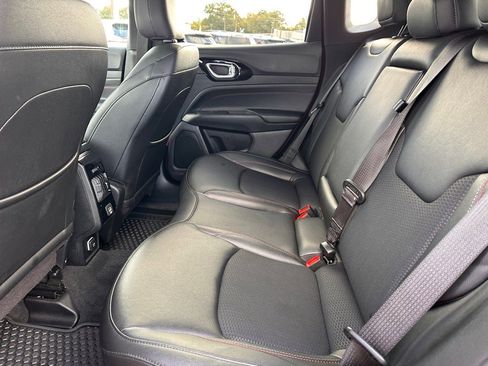 Used 2024 Jeep Compass Trailhawk image 12