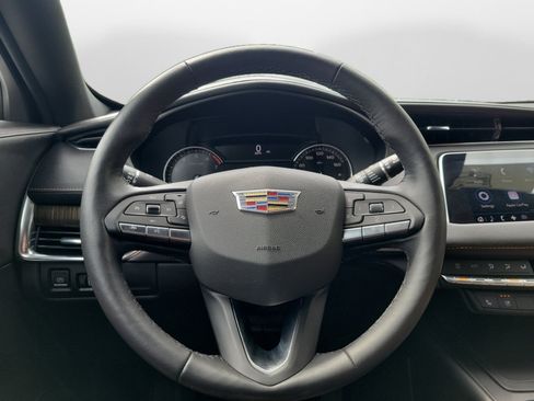 Certified 2023 Cadillac XT4 Premium Luxury AWD/4WD image 10