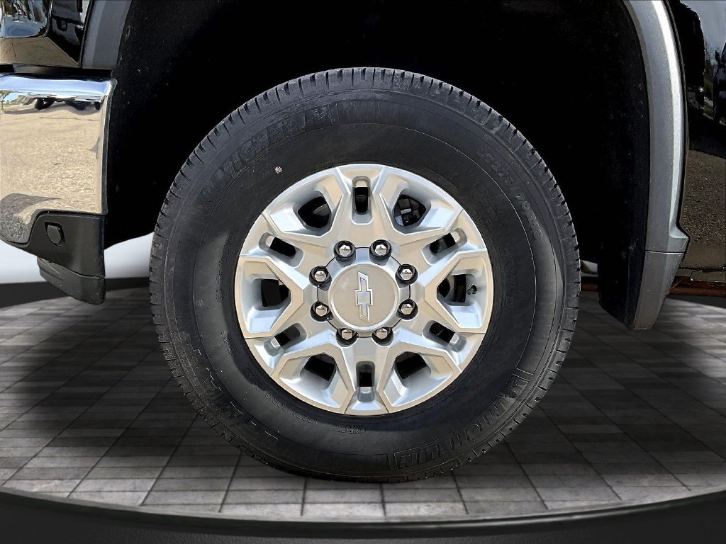 Used 2020 Chevrolet Silverado 2500 LT w/ Convenience Package AWD/4WD image 37