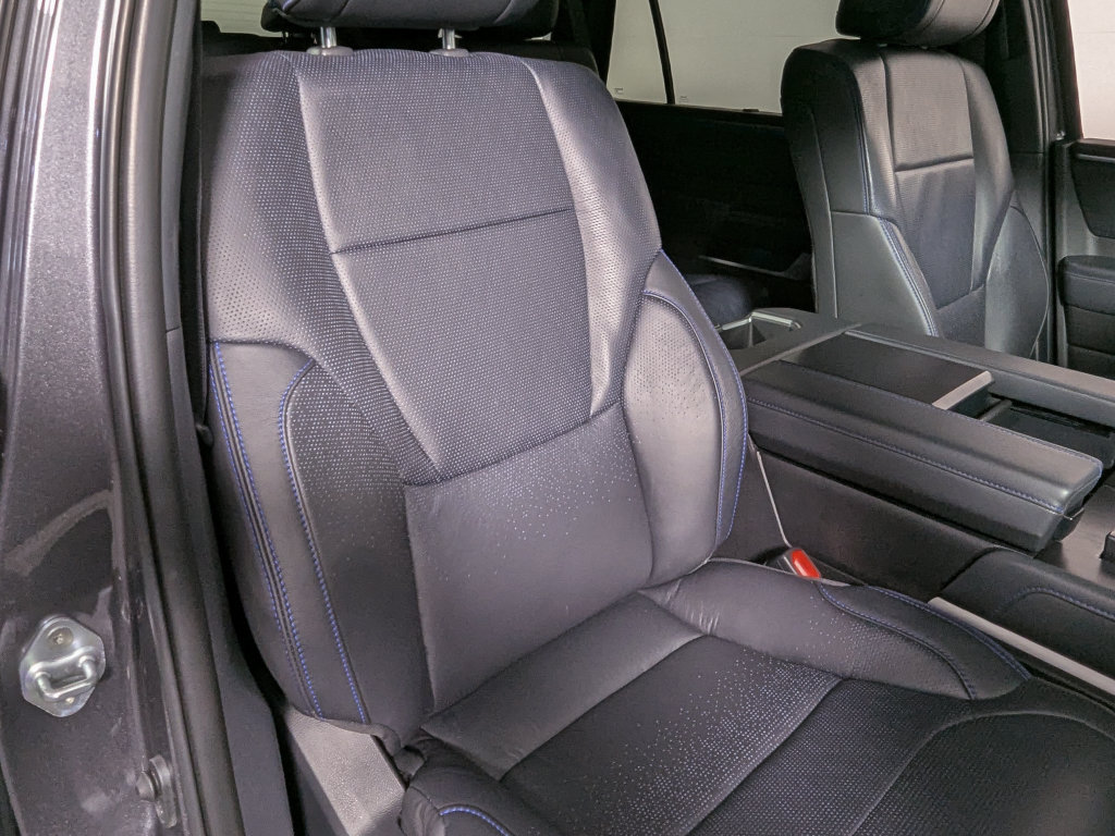 Used 2024 Toyota Sequoia Platinum AWD/4WD image 39