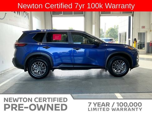 Used 2023 Nissan Rogue S AWD/4WD image 4