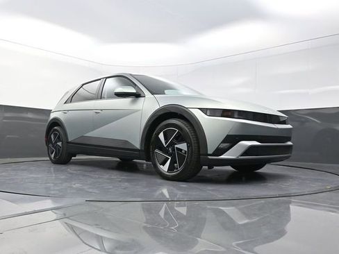 New 2026 Hyundai Ioniq 5 SEL AWD/4WD image 30