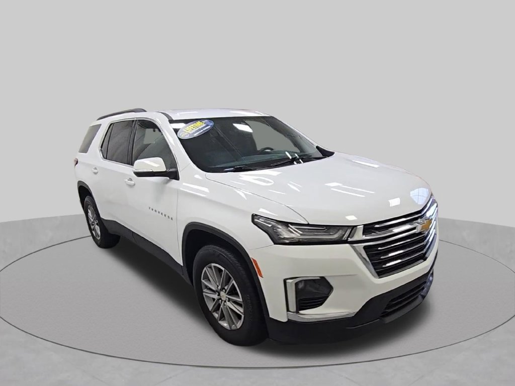 Certified 2024 Chevrolet Traverse LT FWD image 2