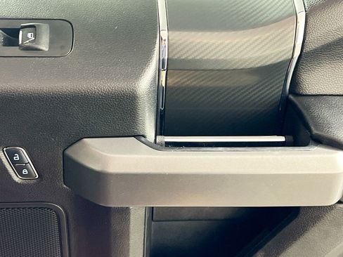 Used 2018 Ford F150 XLT w/ Equipment Group 302A Luxury image 31