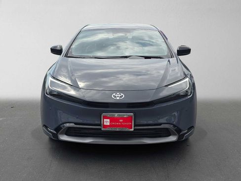Certified 2026 Toyota Prius XLE FWD image 8