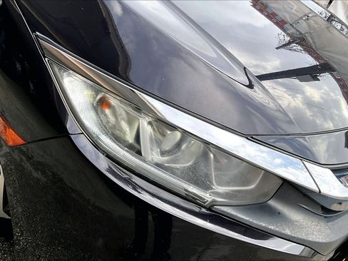 Used 2017 Honda Civic EX image 27