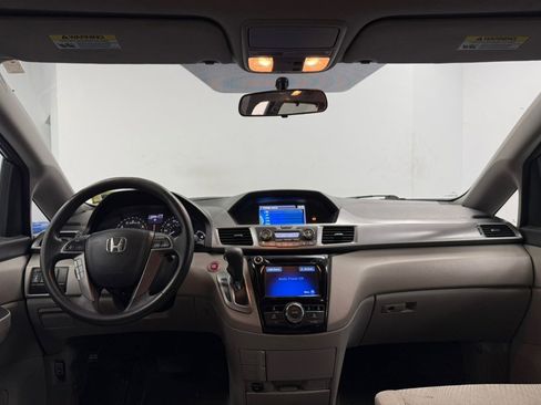 Used 2015 Honda Odyssey EX image 34