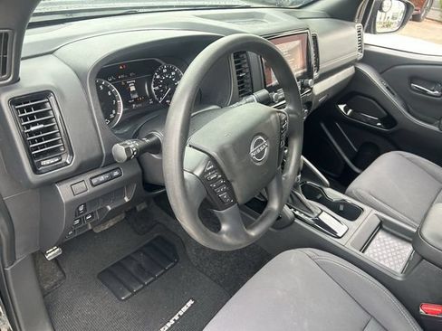 Used 2023 Nissan Frontier SV w/ Midnight Edition Package AWD/4WD image 19